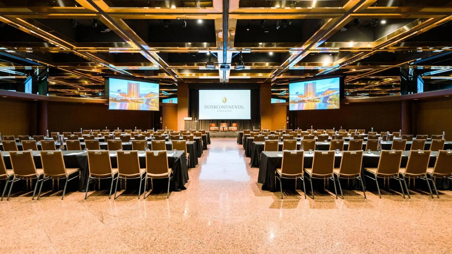 *****  Intercontinental Adelaide By Ihg Hotel Australia