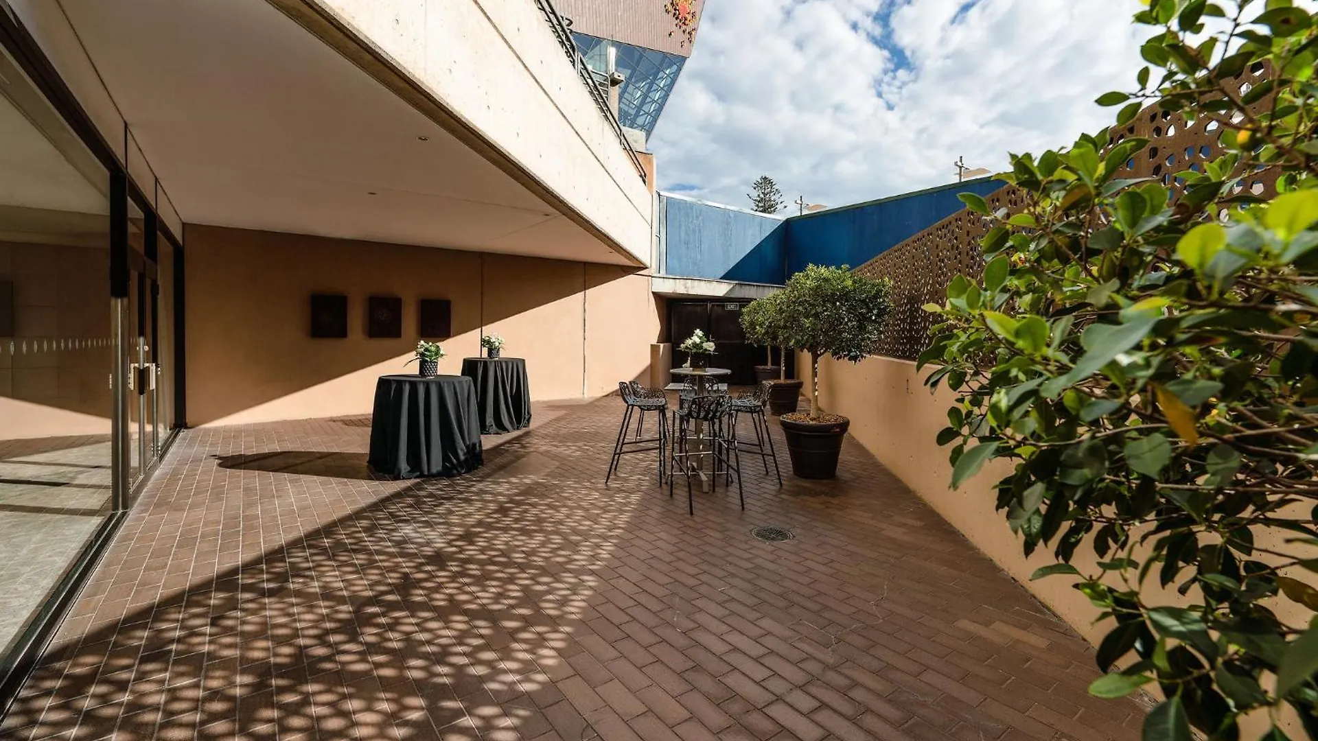 Intercontinental Adelaide By Ihg Hotel