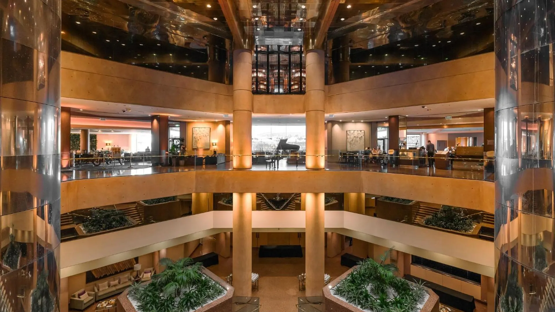 Intercontinental Adelaide By Ihg Hotel