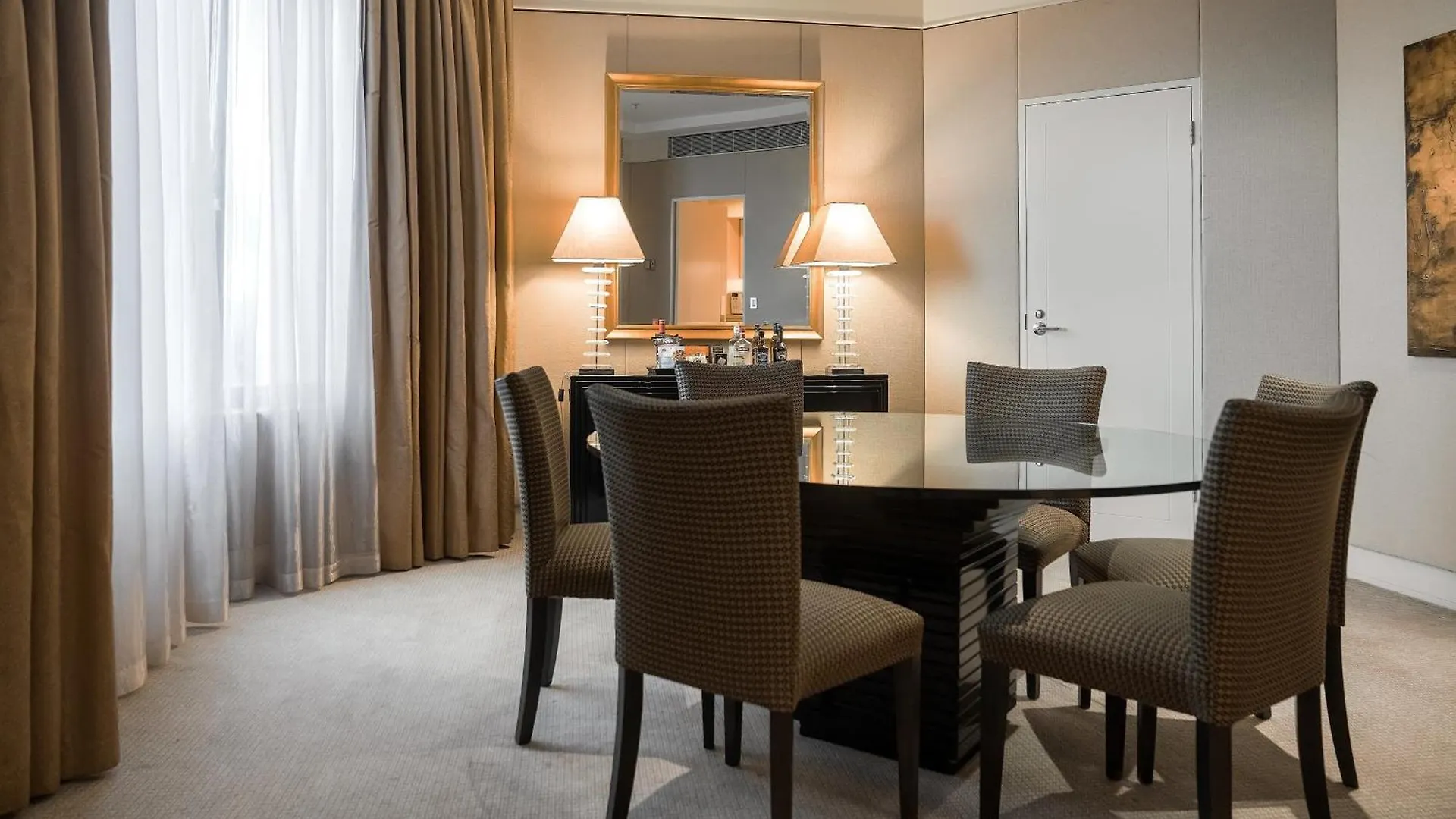 *****  Intercontinental Adelaide By Ihg Hotel Australia