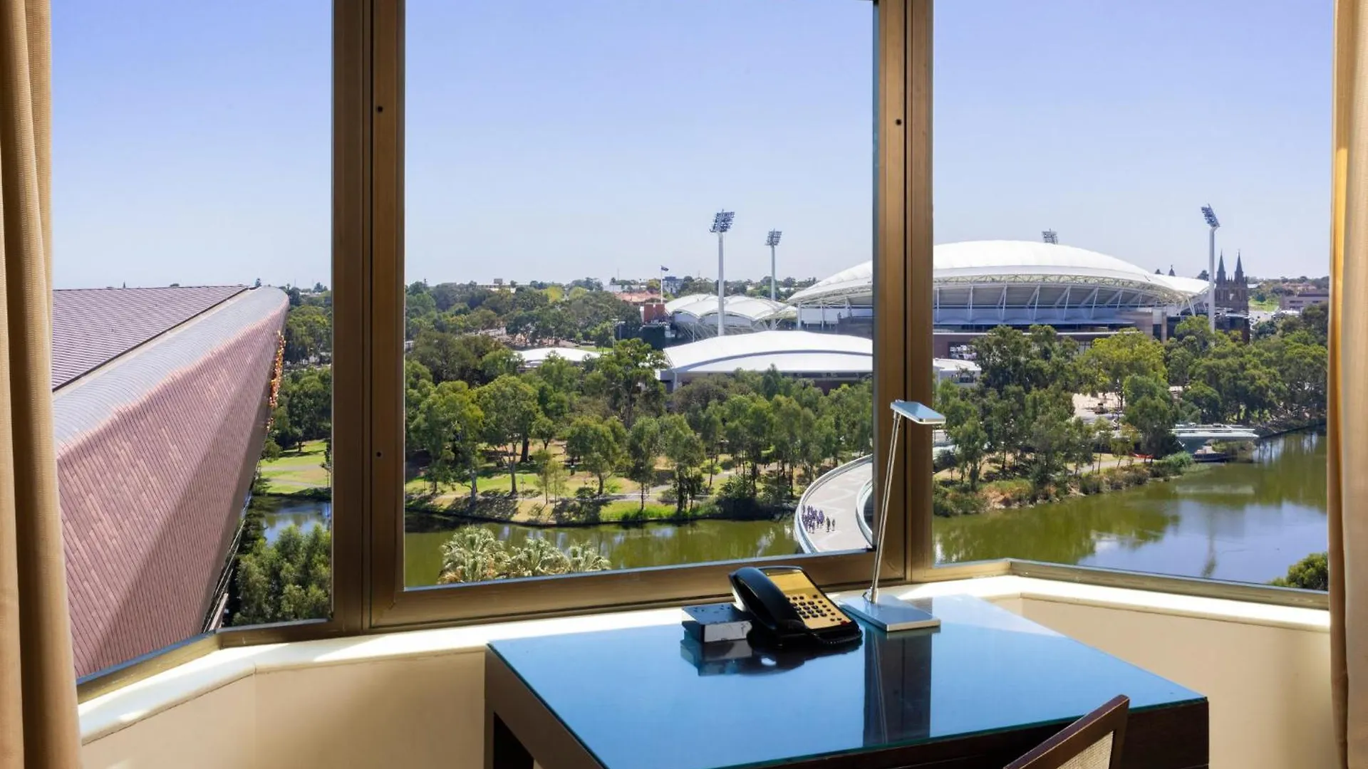Intercontinental Adelaide By Ihg Hotel